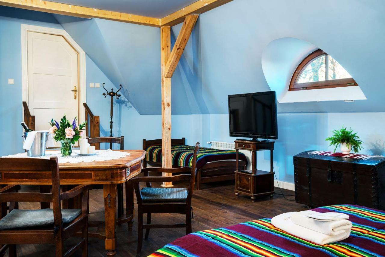 Bialki Dolne Dwor Osmolice B&B 외부 사진