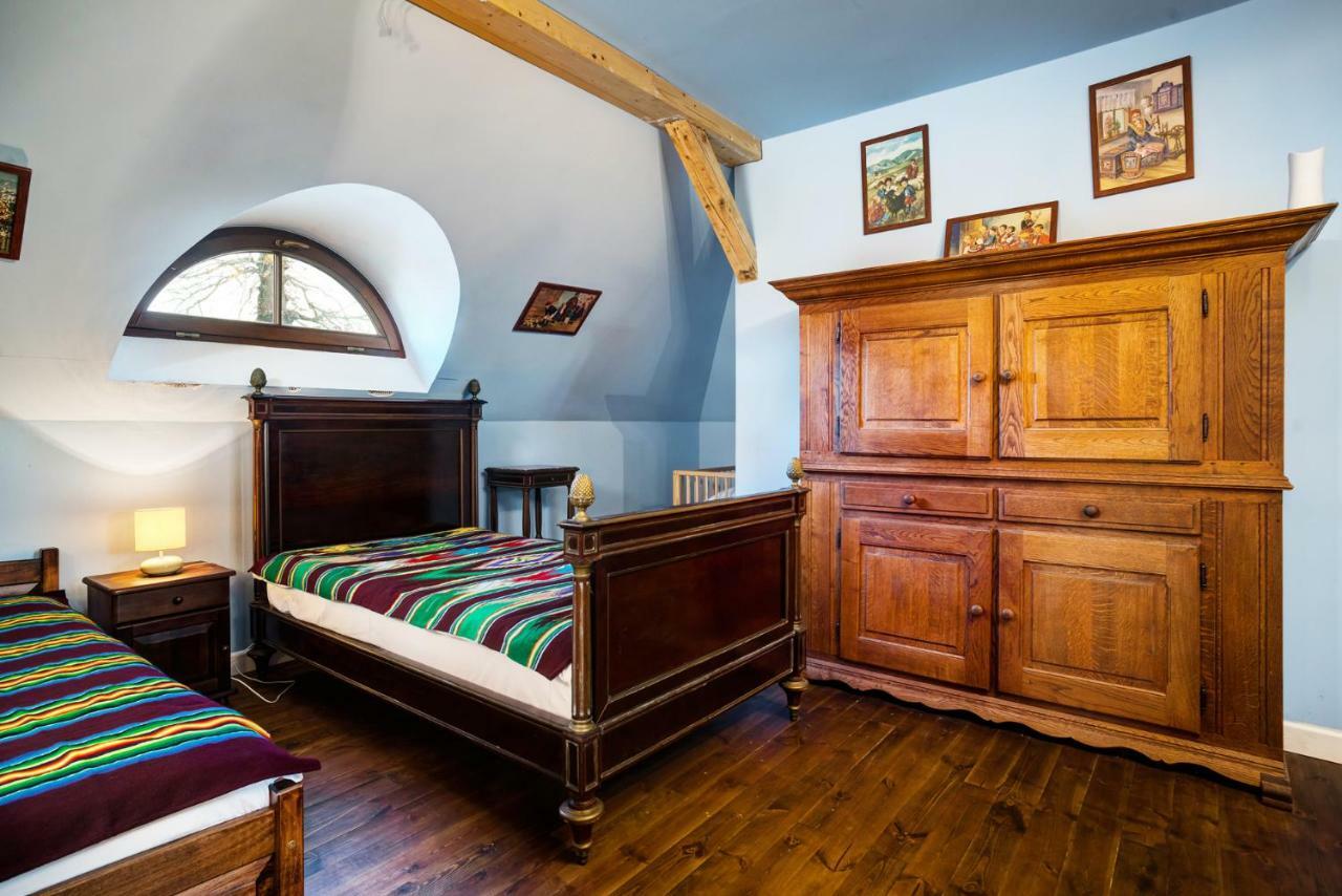 Bialki Dolne Dwor Osmolice B&B 외부 사진