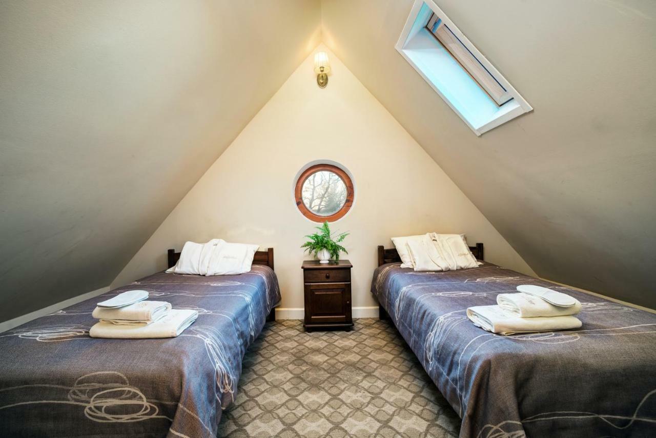 Bialki Dolne Dwor Osmolice B&B 외부 사진